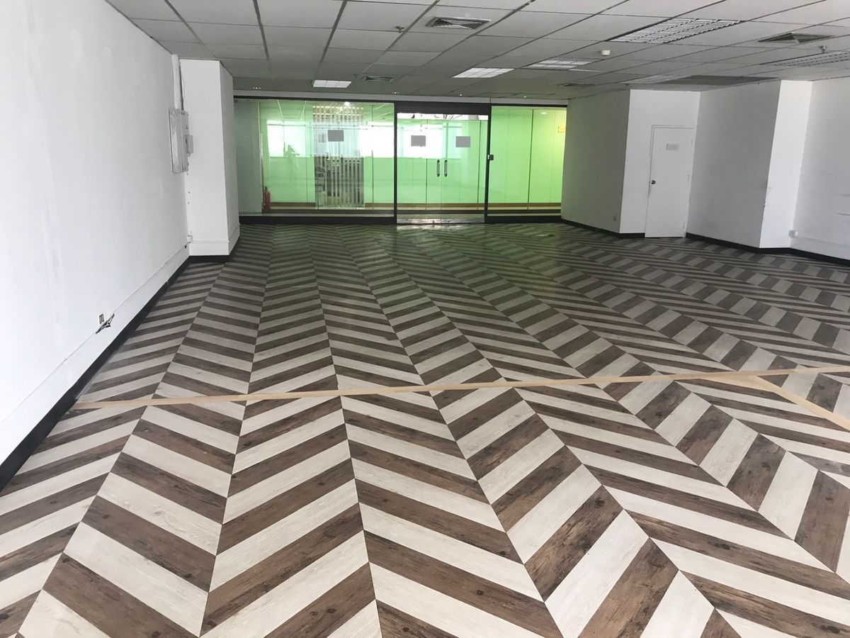 For SaleOfficeRatchathewi,Phayathai : 🔥 Investment Opportunity! Office for Sale with Tenant, Private Parking, Prime Location Near BTS & Airport Link Phayathai – Easy Commute 