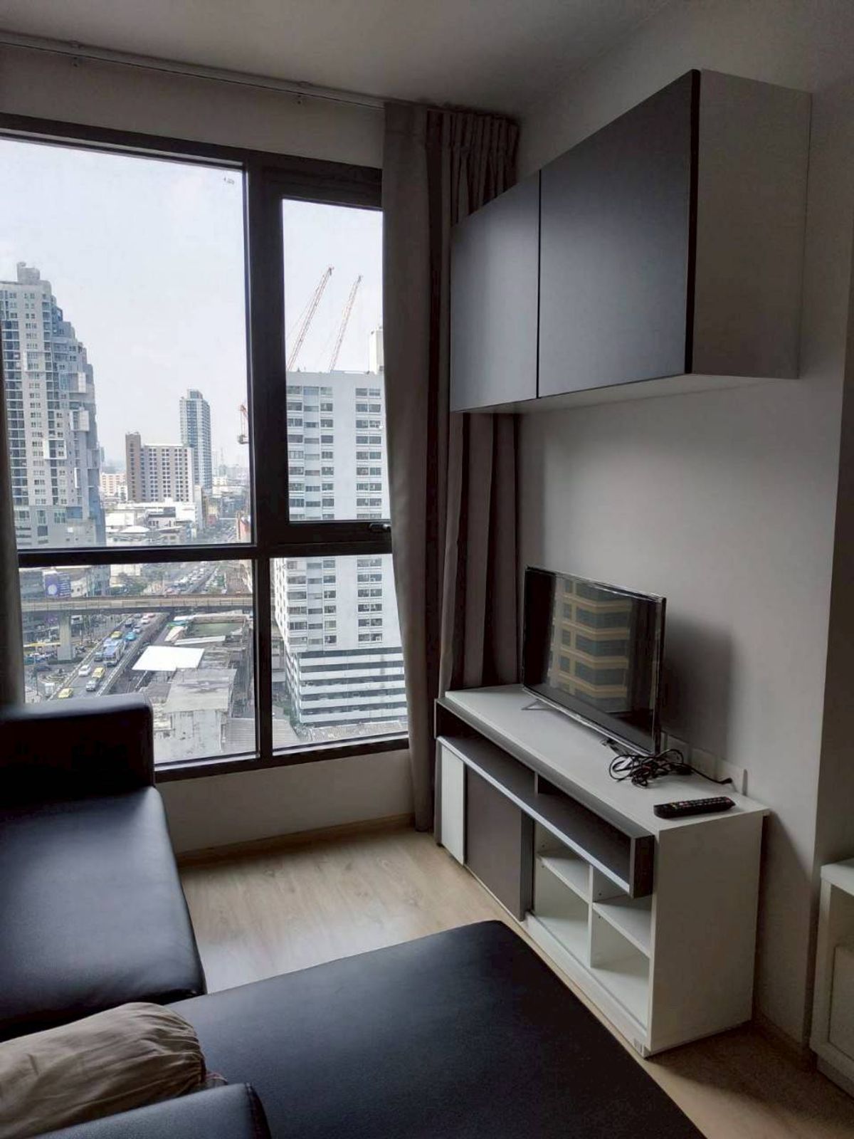 For RentCondoRatchathewi,Phayathai : For Rent Condo Ideo Q Ratchathewi fully furnished (S15-25073)