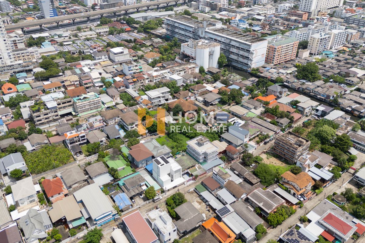 ขายที่ดินสะพานควาย จตุจักร : HOT DEAL 🔥 ที่ดิน 105 ตร.ว. อินทามระ 37 / (ขาย), Land area 105 sq.w. Inthamara 37 / (FOR SALE) MEAW659