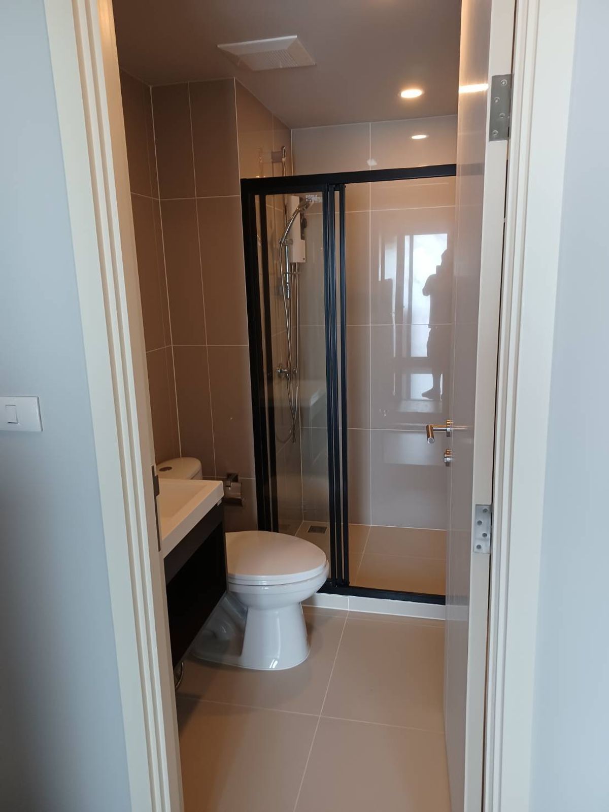 ให้เช่าคอนโดพระราม 9 เพชรบุรีตัดใหม่ RCA : ให้เช่า ✨ Monte Rama 9 ✨ เฟอร์นิเจอร์ และ เครื่องใช้ไฟฟ้าครบ ใกล้ ARL รามคำแหง