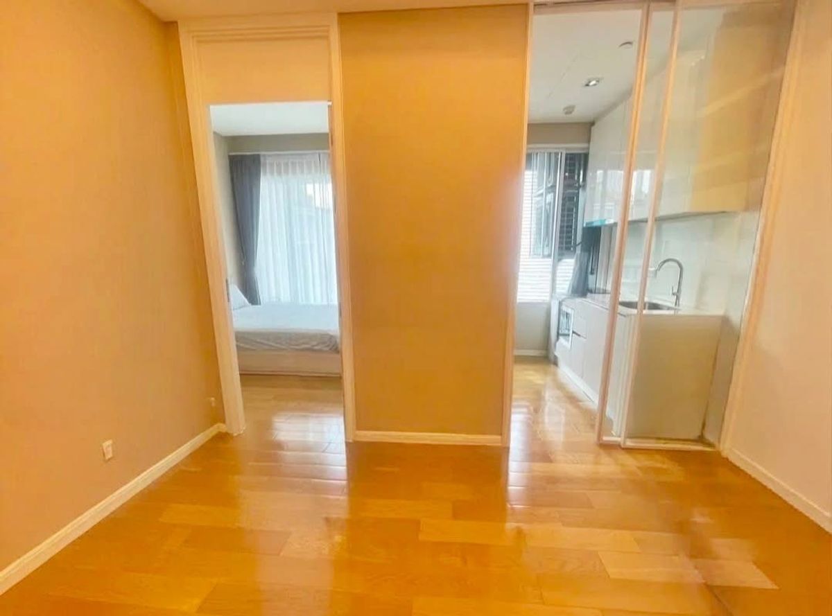 ขายคอนโดลาดพร้าว เซ็นทรัลลาดพร้าว : [L250519032] สำหรับขาย The Saint Residence 1 ห้องนอน ขนาด 30.75 ตร.ม. ห้ามพลาด ราคาพิเศษ!!!
