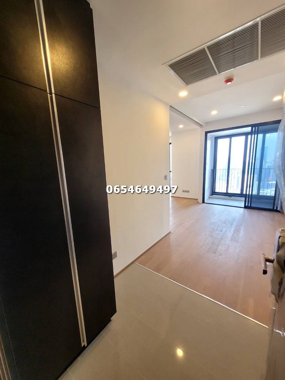 For SaleCondoSiam Paragon ,Chulalongkorn,Samyan : Sell ​​empty rooms asshton chula Silom 1 bedroom, 1 bathroom, size 34 sq.m., interested, contact 065-464-9497
