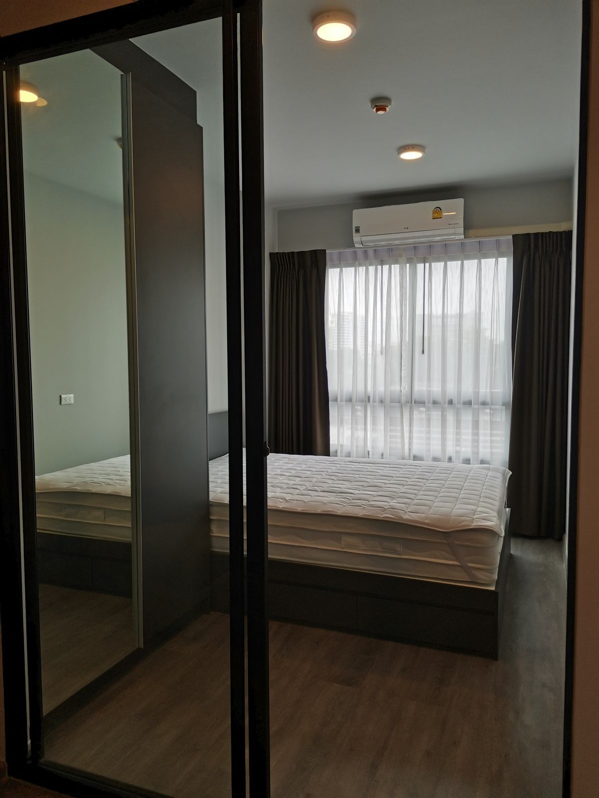 ให้เช่าคอนโดพระราม 9 เพชรบุรีตัดใหม่ RCA : ให้เช่า ✨ Monte Rama 9 ✨ เฟอร์นิเจอร์ และ เครื่องใช้ไฟฟ้าครบ ใกล้ ARL รามคำแหง