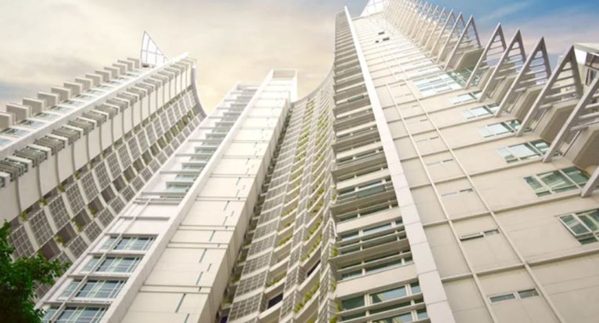 For SaleCondoWitthayu, Chidlom, Langsuan, Ploenchit : Condo for Sale Baan Rajprasong – CBD Location near BTS Ratchadamri 200m