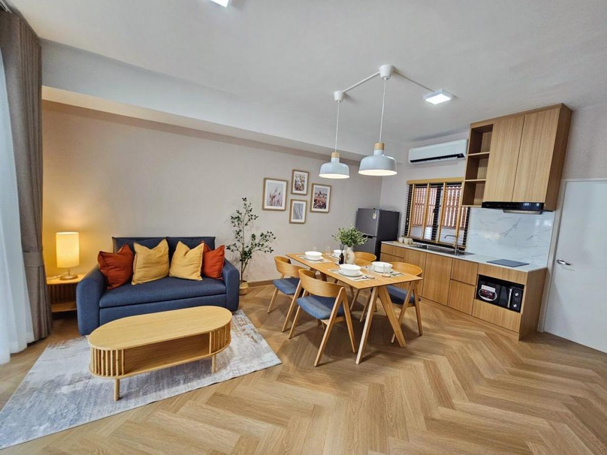 ให้เช่าทาวน์โฮมบางนา แบริ่ง ลาซาล : 28/02/2026, บ้านสวย 3 ห้องนอน ติดถนนสุขุมวิท ใกล้ BTS แบริ่ง Pleno Sukhumvit-Bangna 2 พร้อมเช่า 33,000 บาท/เดือน