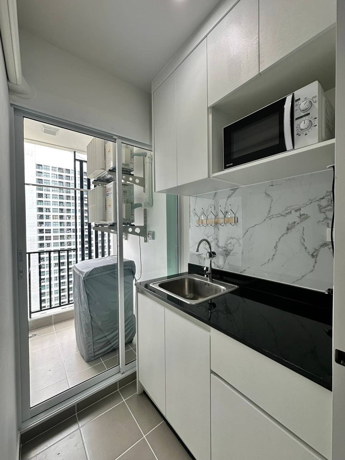 For RentCondoBangna, Bearing, Lasalle : For rent ✨ Regent home bangna ✨ Fully furnished and equipped with electrical appliances, near BTS Bangna