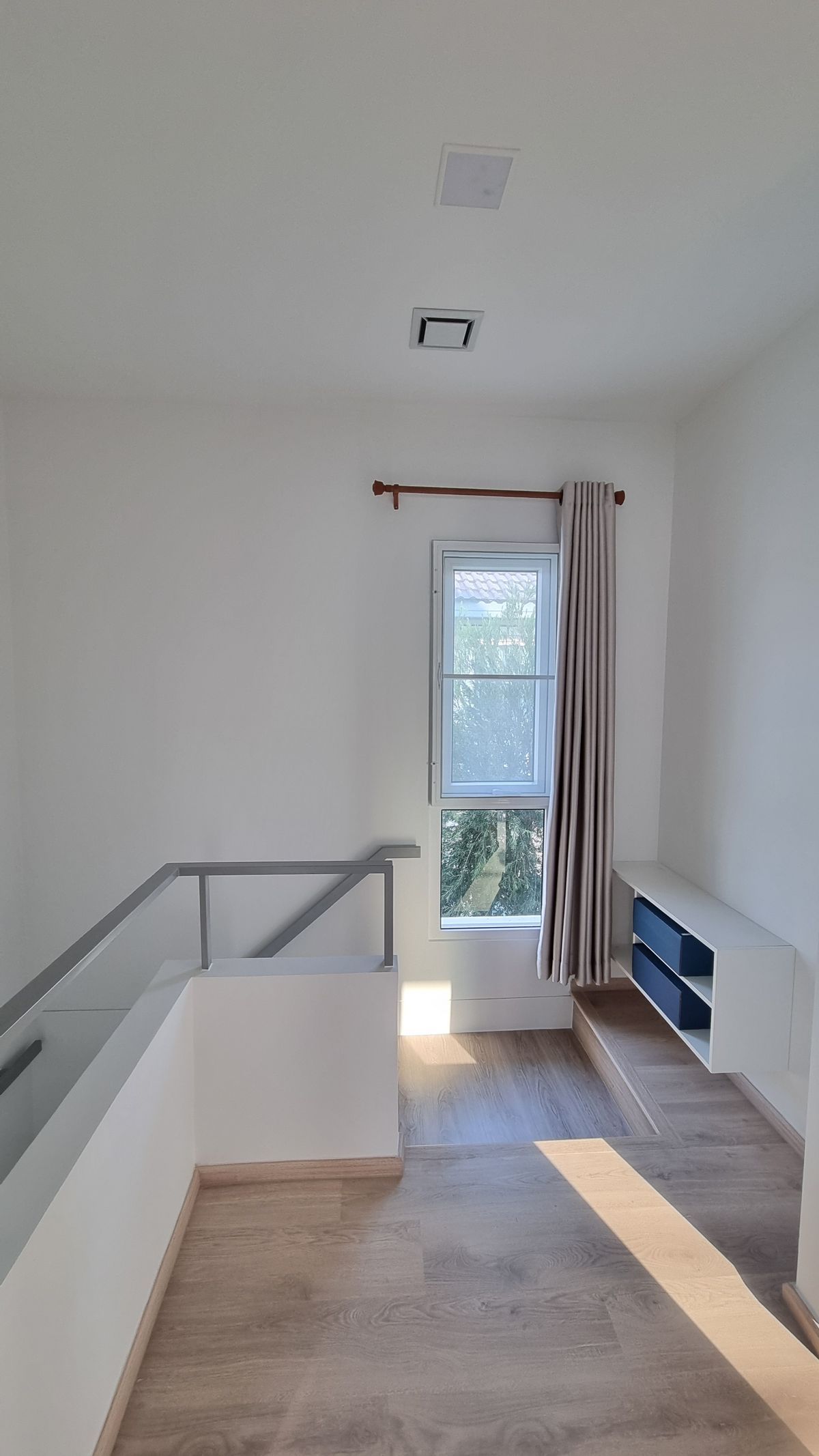 ให้เช่าบ้านพัฒนาการ ศรีนครินทร์ : ให้เช่า 📍 Villaggio Srinakarin 📍 3 ห้องนอน 3 ห้องน้ำ เฟอร์นิเจอร์ และ เครื่องใช้ไฟฟ้าครบ 