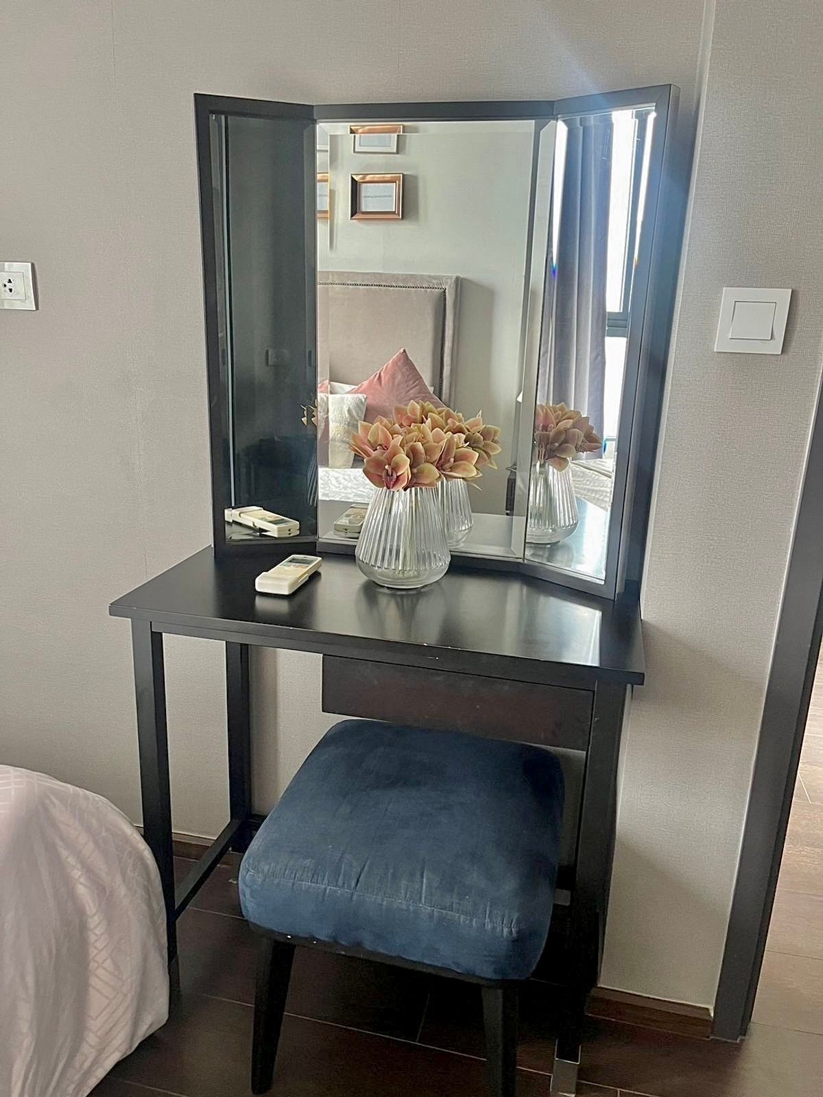 For SaleCondoSukhumvit, Asoke, Thonglor : Urgent sale ✨ C Ekkamai ✨ Fully furnished and equipped with electrical appliances, near BTS Ekkamai