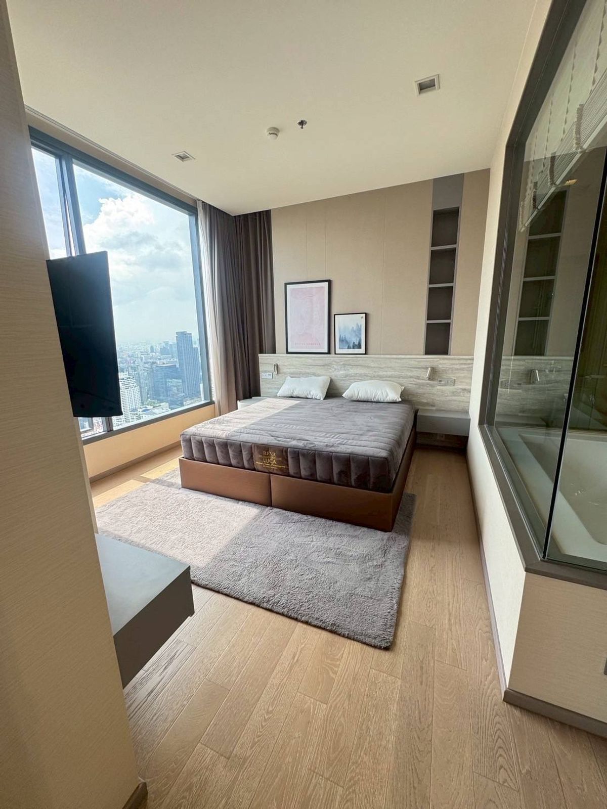 ให้เช่าคอนโดสุขุมวิท อโศก ทองหล่อ : THE ESSE ASOKE 2 ห้องนอน 2 ห้องน้ำ มีอ่างอาบน้ำ คอนโดอโศก ใกล้ BTS อโศก & MRT สุขุมวิท