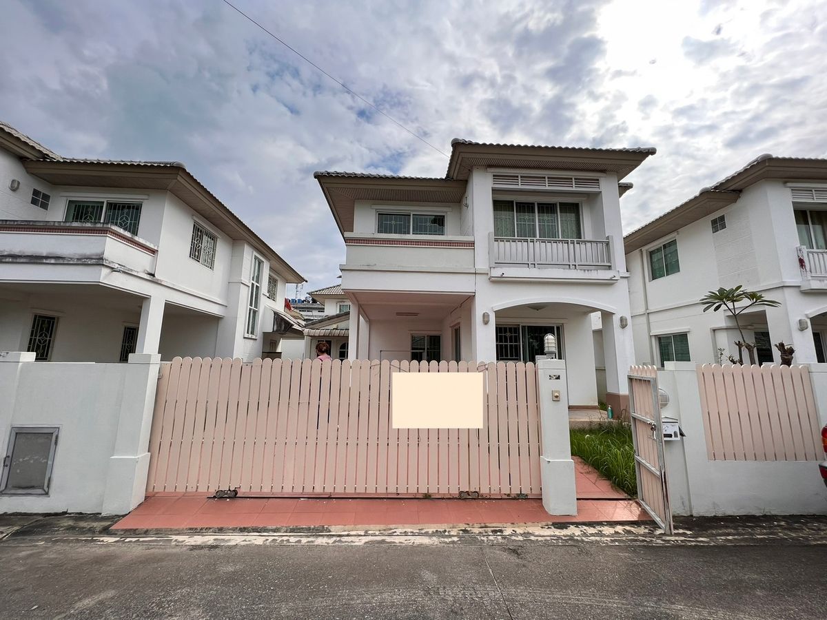 ให้เช่าบ้านแจ้งวัฒนะ เมืองทอง : บ้านเดี่ยว เฟอร์นิเจอร์ครบ แอร์4ตัว 3ห้องนอน ติดทางด่วน ใกล้ศูนย์ราชการแจ้งวัฒนะ