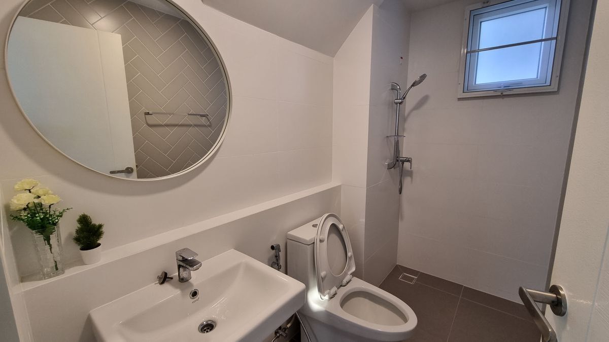 ให้เช่าบ้านพัฒนาการ ศรีนครินทร์ : ให้เช่า 📍 Villaggio Srinakarin 📍 3 ห้องนอน 3 ห้องน้ำ เฟอร์นิเจอร์ และ เครื่องใช้ไฟฟ้าครบ 