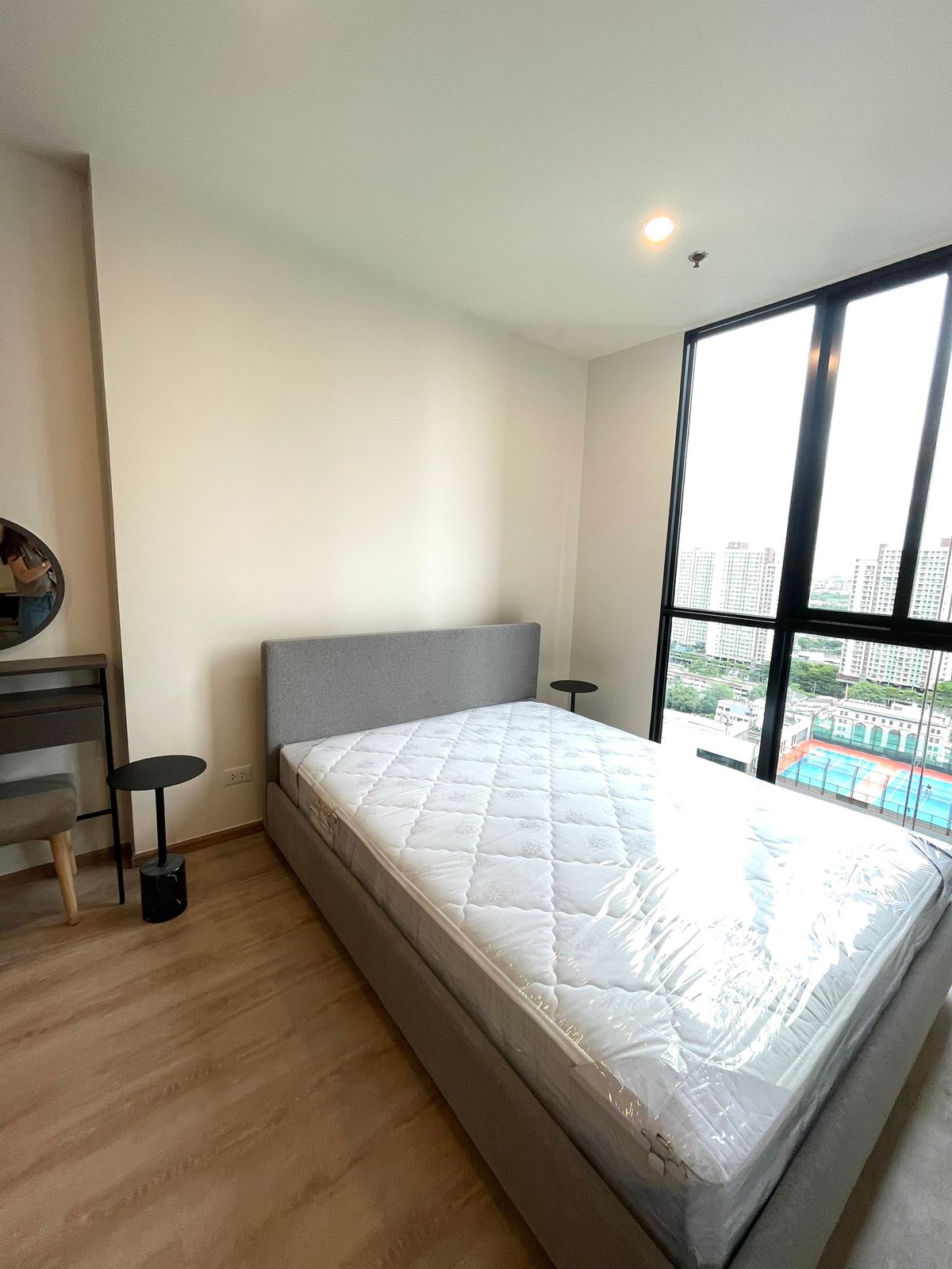 ให้เช่าคอนโดพระราม 9 เพชรบุรีตัดใหม่ RCA : " Nue District R9 " For Rent ‼️ เฟอร์นิเจอร์ และเครื่องใช้ไฟฟ้าครบ ห้องใหม่มาก ห้องมือ 1  ยังไม่เคยปล่อยเช่า (No.250940)