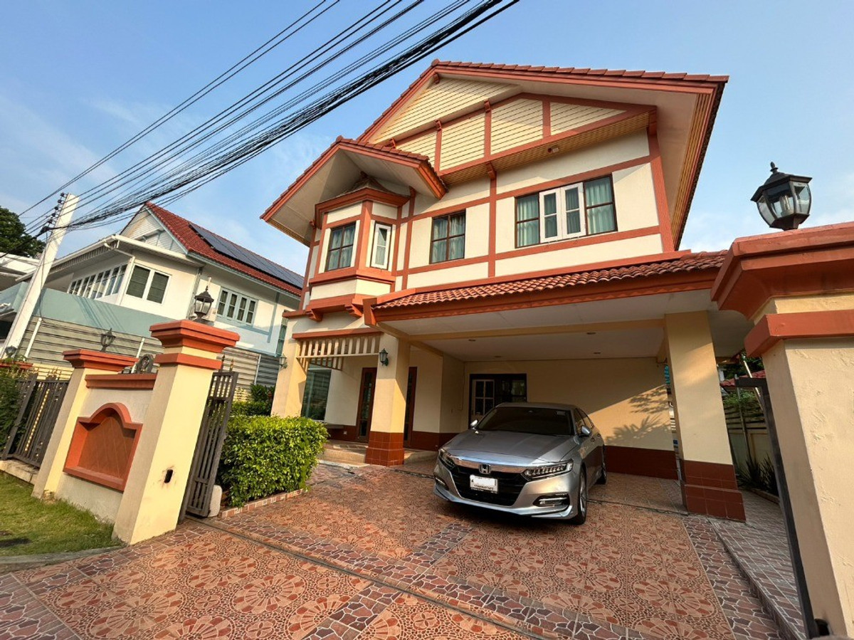 ให้เช่าบ้านพระราม 5 ราชพฤกษ์ บางกรวย : บ้านเดี่ยว มีหลังคาเต็มที่พื้นที่ ติดถนนราชพฤกษ์ 4ห้องนอน ใกล้ DBS