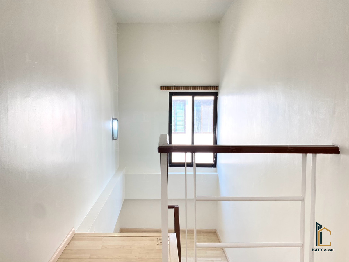 ขายทาวน์โฮมอ่อนนุช อุดมสุข : 🔥🔥ขายถูกก ราคาดีที่สุด!! 3b3b 4.9mb - Areeya Mandarina Sukhumvit 77 📞Call 096 896 5953