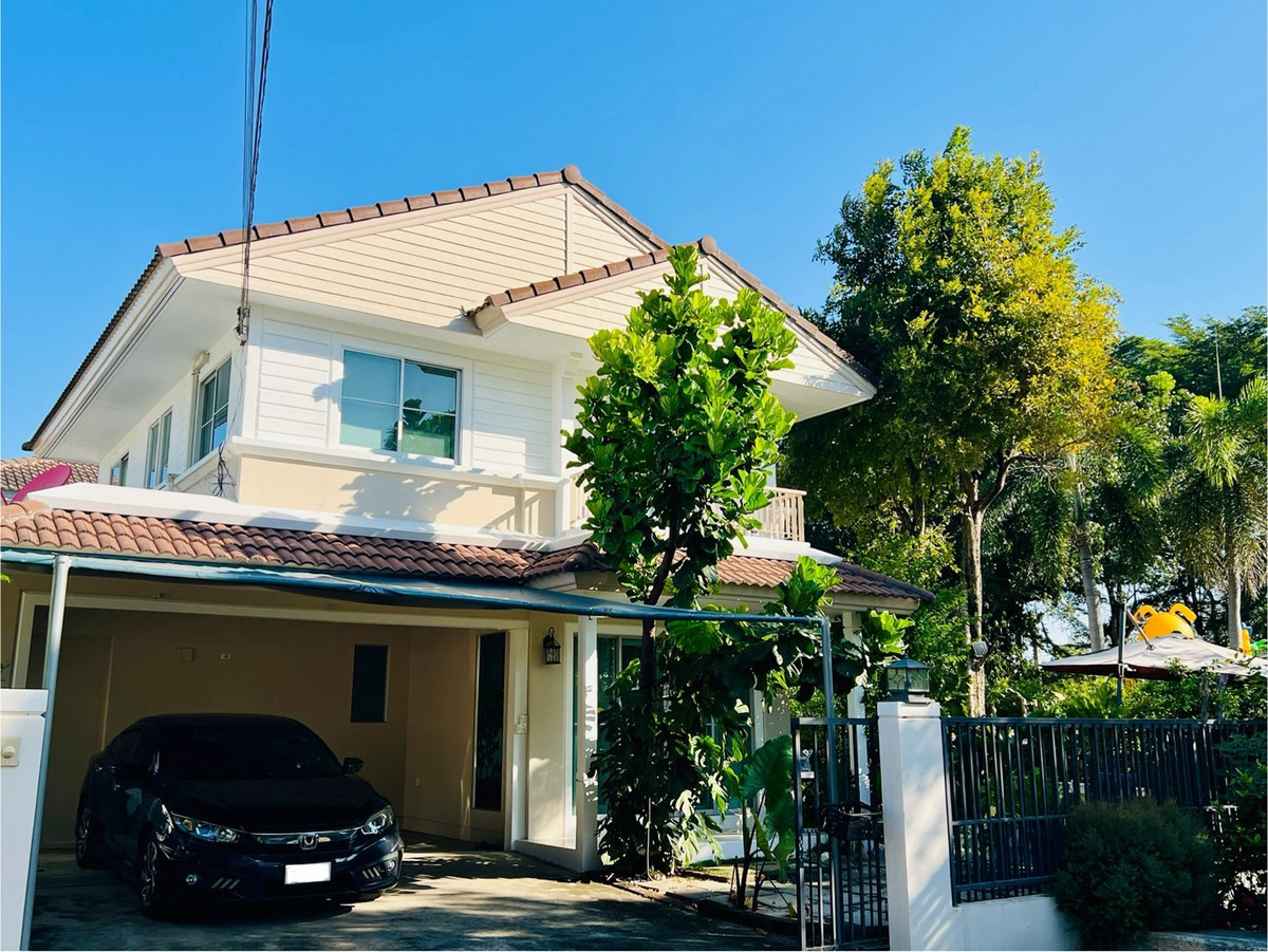 For RentHouseNonthaburi, Bang Yai, Bangbuathong : Beautiful house near Central Westgate, close to Kanchanaphisek Road, convenient access to Salaya.