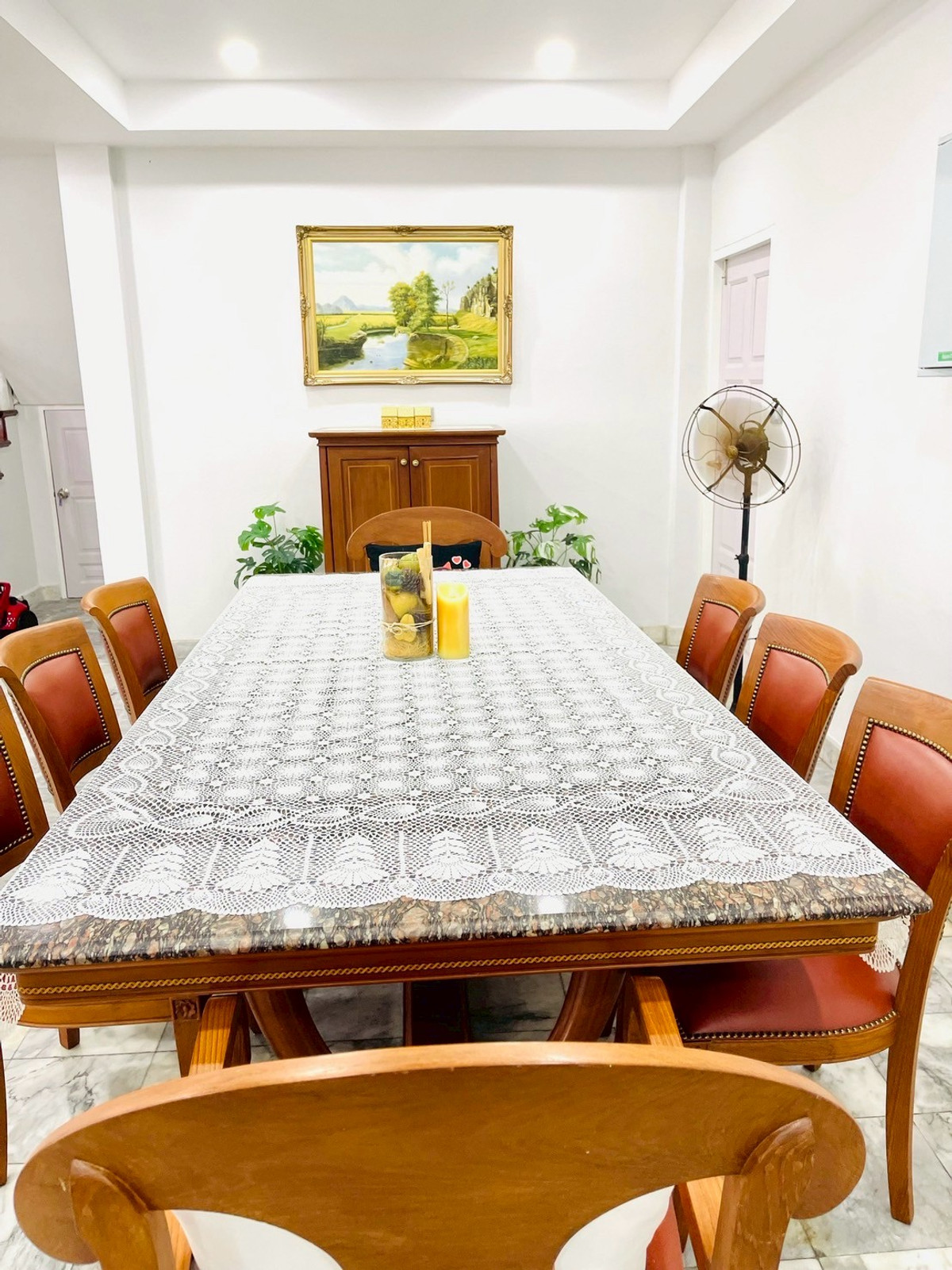 ให้เช่าทาวน์โฮมเกษตรศาสตร์ รัชโยธิน : ทาวน์เฮาส์ หัวมุม 4ห้องนอน (2 ยูนิตผสม) ซอยพหลโยธิน51 ปากซอย BTS เฟอร์นิเจอร์ครบ