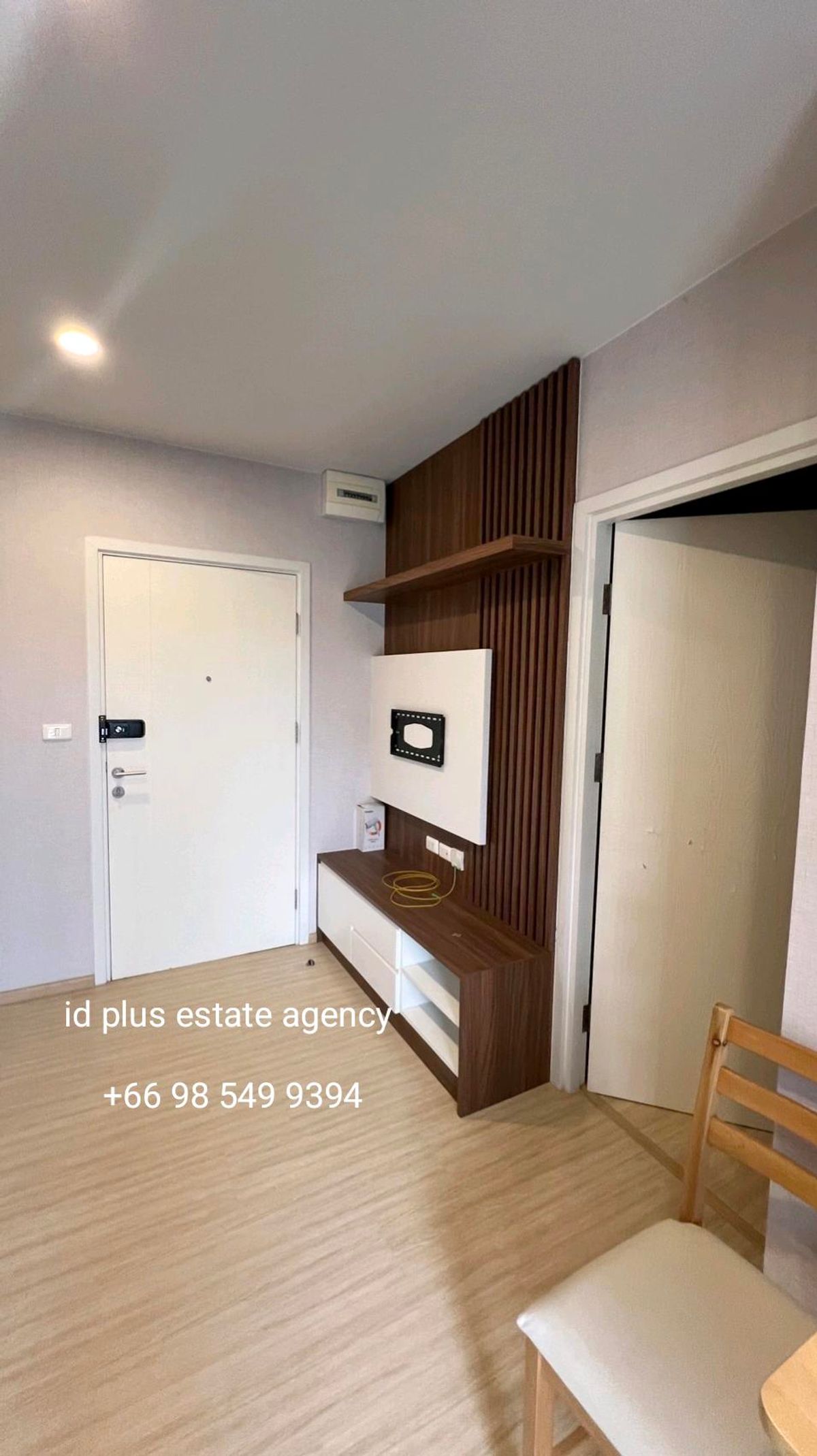 ให้เช่าคอนโดปิ่นเกล้า จรัญสนิทวงศ์ : Plum Condo Pinklao Station for rent : 1 bedroom for 26 sqm. Rama 8 bridge View on 10th floor.With fully furnished and electrical appliances.Located on Somdetprapinklao Road , next to Pata Pinklao and 600 m. to MRT Bangyikhan.Rental only for 11,000 / m. 
