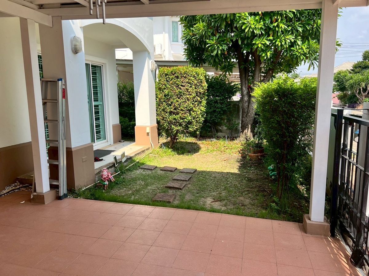 For RentHouseChaengwatana, Muangthong : fully furnished house with 3bedroom 3bathroom on Pak Kret Bypass Road, 5 mins to Muang Thong Thani.