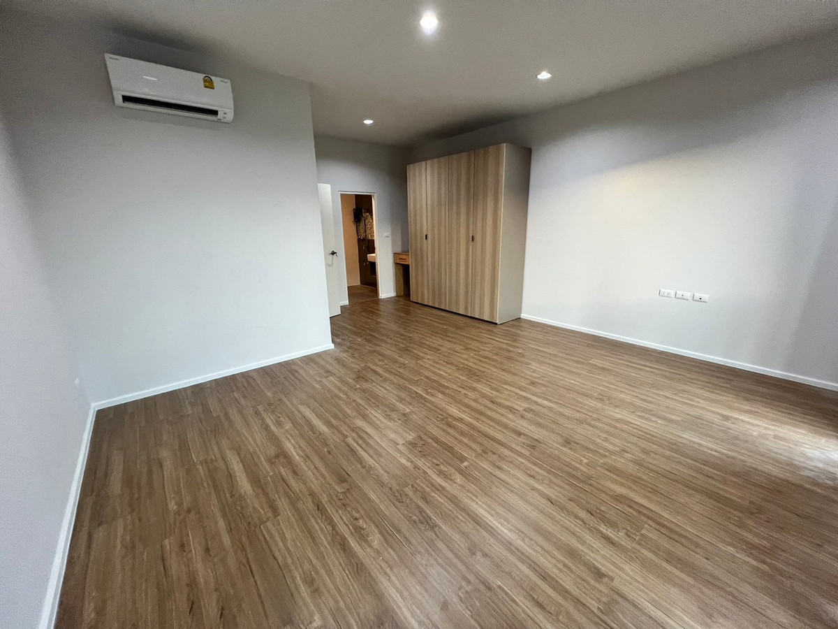 ให้เช่าบ้านพระราม 5 ราชพฤกษ์ บางกรวย : ทาวน์โฮม 3ชั้น 3ห้องนอน 3ห้องนำ 2ที่จอดรถ 5นาทีถึงเซ็นทรัล จดบริษัทได้ห้ะ