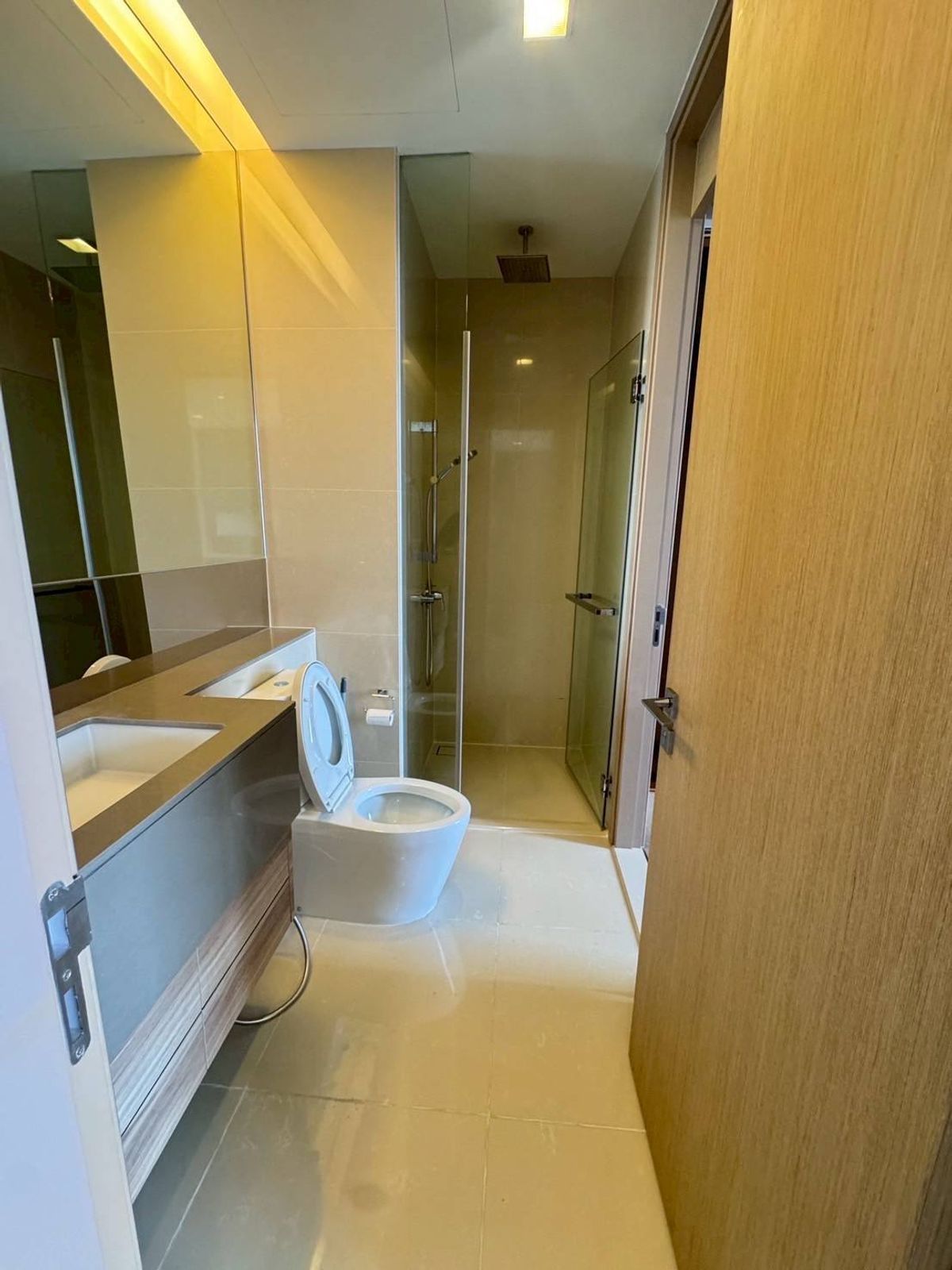 ให้เช่าคอนโดสุขุมวิท อโศก ทองหล่อ : THE ESSE ASOKE 2 ห้องนอน 2 ห้องน้ำ มีอ่างอาบน้ำ คอนโดอโศก ใกล้ BTS อโศก & MRT สุขุมวิท