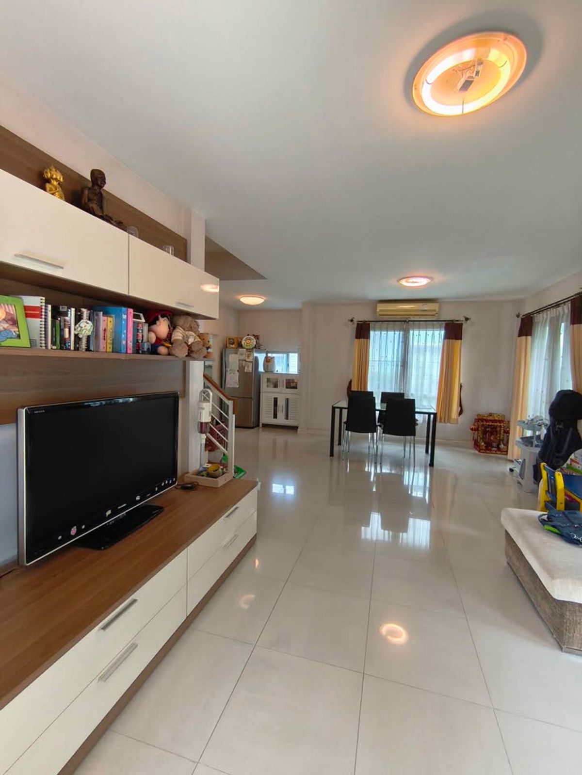 ให้เช่าบ้านพระราม 5 ราชพฤกษ์ บางกรวย : บ้านเดี่ยว 3ห้องนอน 3ห้องน้ำ เฟอร์นิเจอร์ครบ ติดวงเวียนพระราม5 ตรงข้าม เดอะ วอล์ค พร้อมเข้าอยู่ 