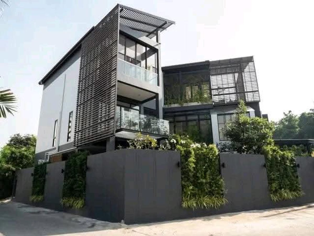 ขายบ้านสุขุมวิท อโศก ทองหล่อ : 🔥บ้านสุขุมวิท 71 private pool 60 MB 🔥