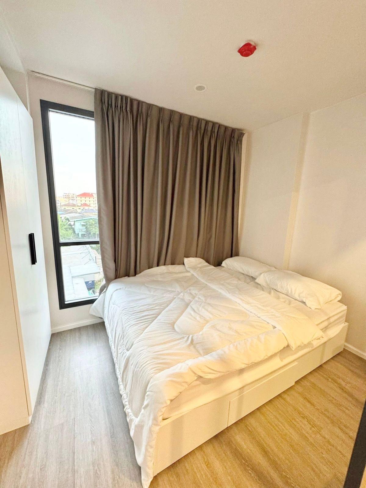 For RentCondoBangna, Bearing, Lasalle : For rent 📍 Blue Sukhumvit 105 📍 Fully furnished and equipped with electrical appliances, near MRT Sri Lasalle