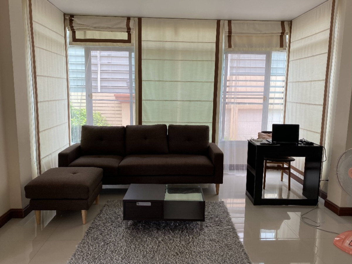 ให้เช่าบ้านพระราม 5 ราชพฤกษ์ บางกรวย : บ้านเดี่ยว มีหลังคาเต็มที่พื้นที่ ติดถนนราชพฤกษ์ 4ห้องนอน ใกล้ DBS