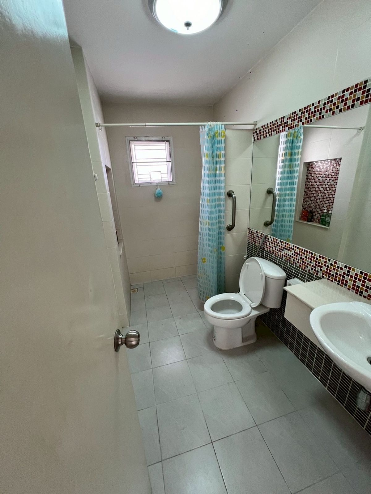 For RentHouseChaengwatana, Muangthong : fully furnished house with 3bedroom 3bathroom on Pak Kret Bypass Road, 5 mins to Muang Thong Thani.