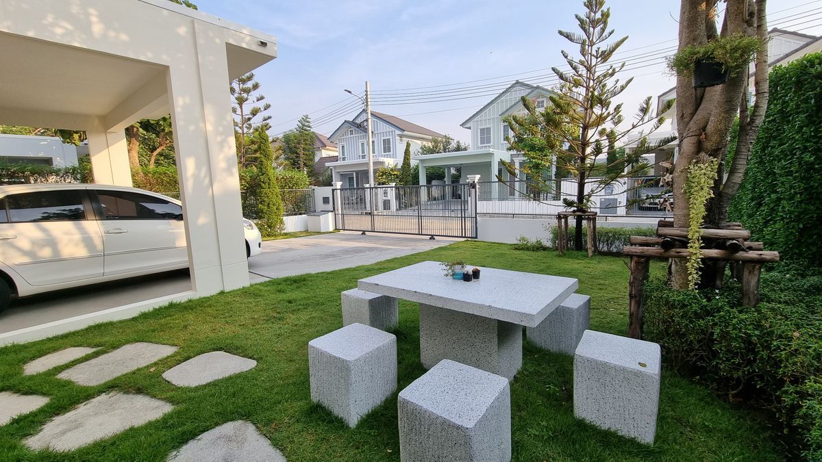 ให้เช่าบ้านพัฒนาการ ศรีนครินทร์ : ให้เช่า 📍 Villaggio Srinakarin 📍 3 ห้องนอน 3 ห้องน้ำ เฟอร์นิเจอร์ และ เครื่องใช้ไฟฟ้าครบ 