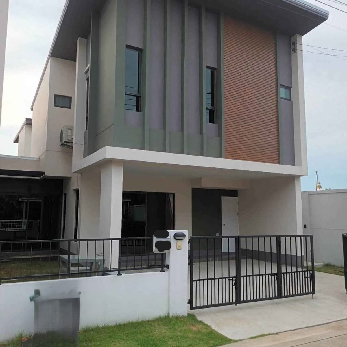 ให้เช่าบ้านพระราม 5 ราชพฤกษ์ บางกรวย : บ้านเดี่ยว หลังมุม ติดสะพานมหาเจษ เลี้ยงสัตว์กี่ตัวก็ได้ 3ห้องนอน 3ห้องน้ำ​ มีแอร์4เครื่อง