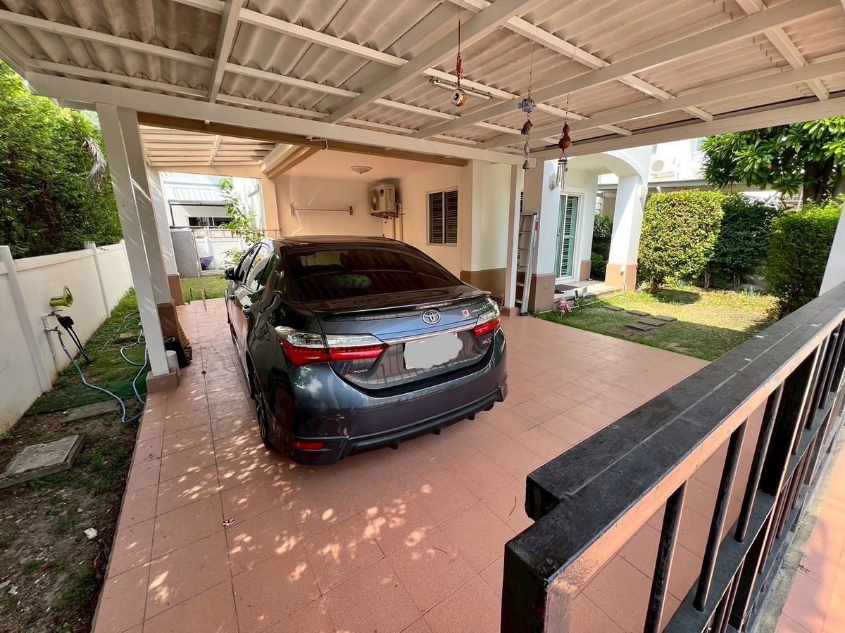 For RentHouseChaengwatana, Muangthong : fully furnished house with 3bedroom 3bathroom on Pak Kret Bypass Road, 5 mins to Muang Thong Thani.