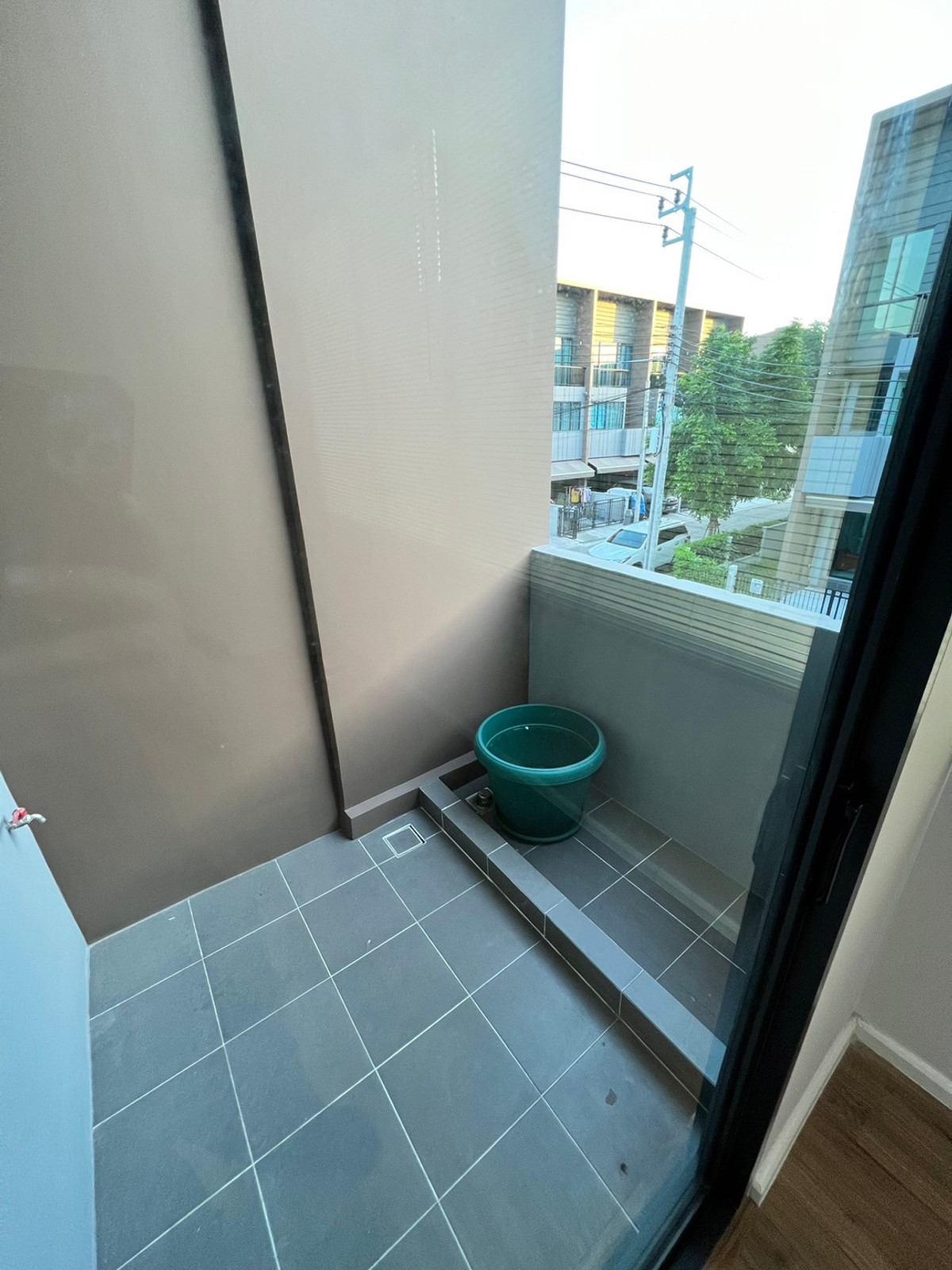 ให้เช่าบ้านพระราม 5 ราชพฤกษ์ บางกรวย : ทาวน์โฮม 3ชั้น 3ห้องนอน 3ห้องนำ 2ที่จอดรถ 5นาทีถึงเซ็นทรัล จดบริษัทได้ห้ะ