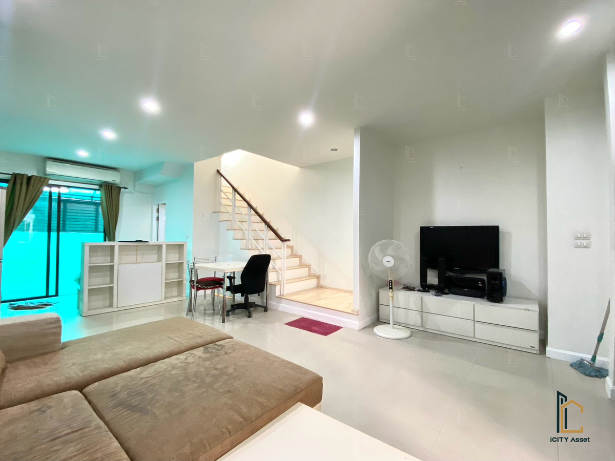 ขายทาวน์โฮมอ่อนนุช อุดมสุข : 🔥🔥ขายถูกก ราคาดีที่สุด!! 3b3b 4.9mb - Areeya Mandarina Sukhumvit 77 📞Call 096 896 5953