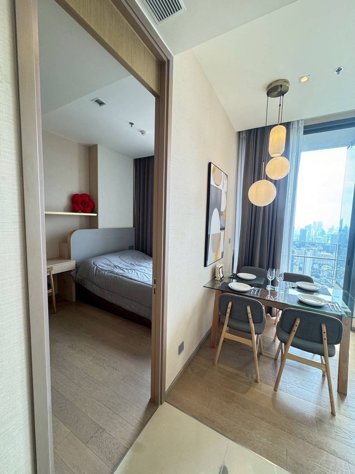 ให้เช่าคอนโดสุขุมวิท อโศก ทองหล่อ : THE ESSE ASOKE 2 ห้องนอน 2 ห้องน้ำ มีอ่างอาบน้ำ คอนโดอโศก ใกล้ BTS อโศก & MRT สุขุมวิท