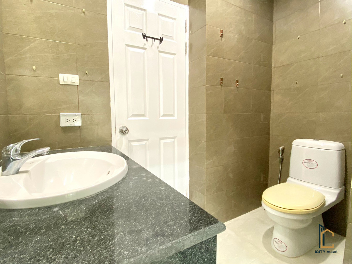 ขายทาวน์โฮมอ่อนนุช อุดมสุข : 🔥🔥ขายถูกก ราคาดีที่สุด!! 3b3b 4.9mb - Areeya Mandarina Sukhumvit 77 📞Call 096 896 5953