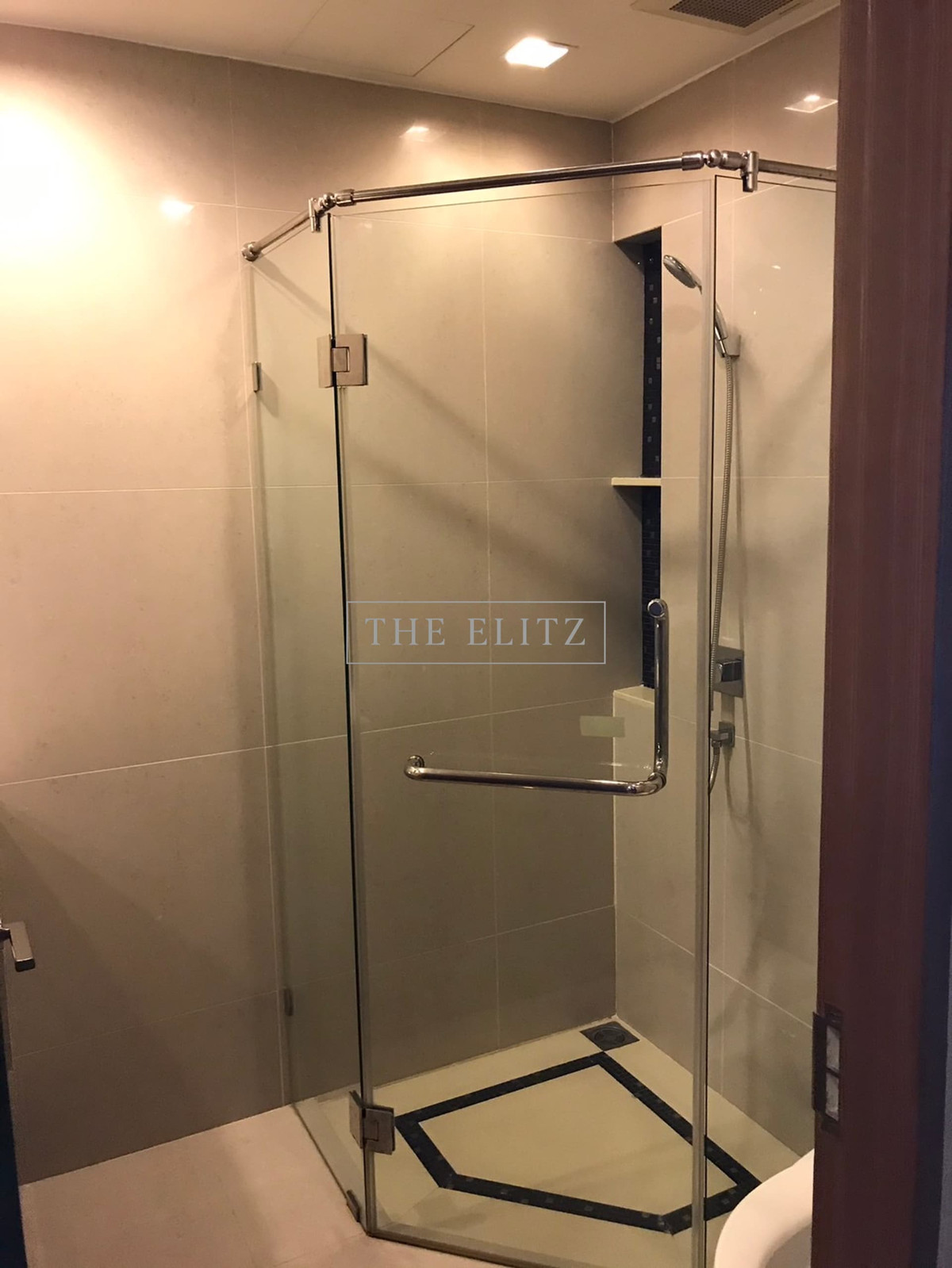 ให้เช่าคอนโดสาทร นราธิวาส : ✨ The Address Sathorn ให้ความสงบ ท่ามกลางความวุ่นวาย ใจกลางย่านธุรกิจอย่างสาธร 💯