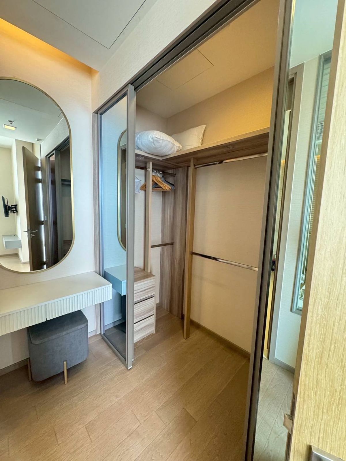 ให้เช่าคอนโดสุขุมวิท อโศก ทองหล่อ : THE ESSE ASOKE 2 ห้องนอน 2 ห้องน้ำ มีอ่างอาบน้ำ คอนโดอโศก ใกล้ BTS อโศก & MRT สุขุมวิท