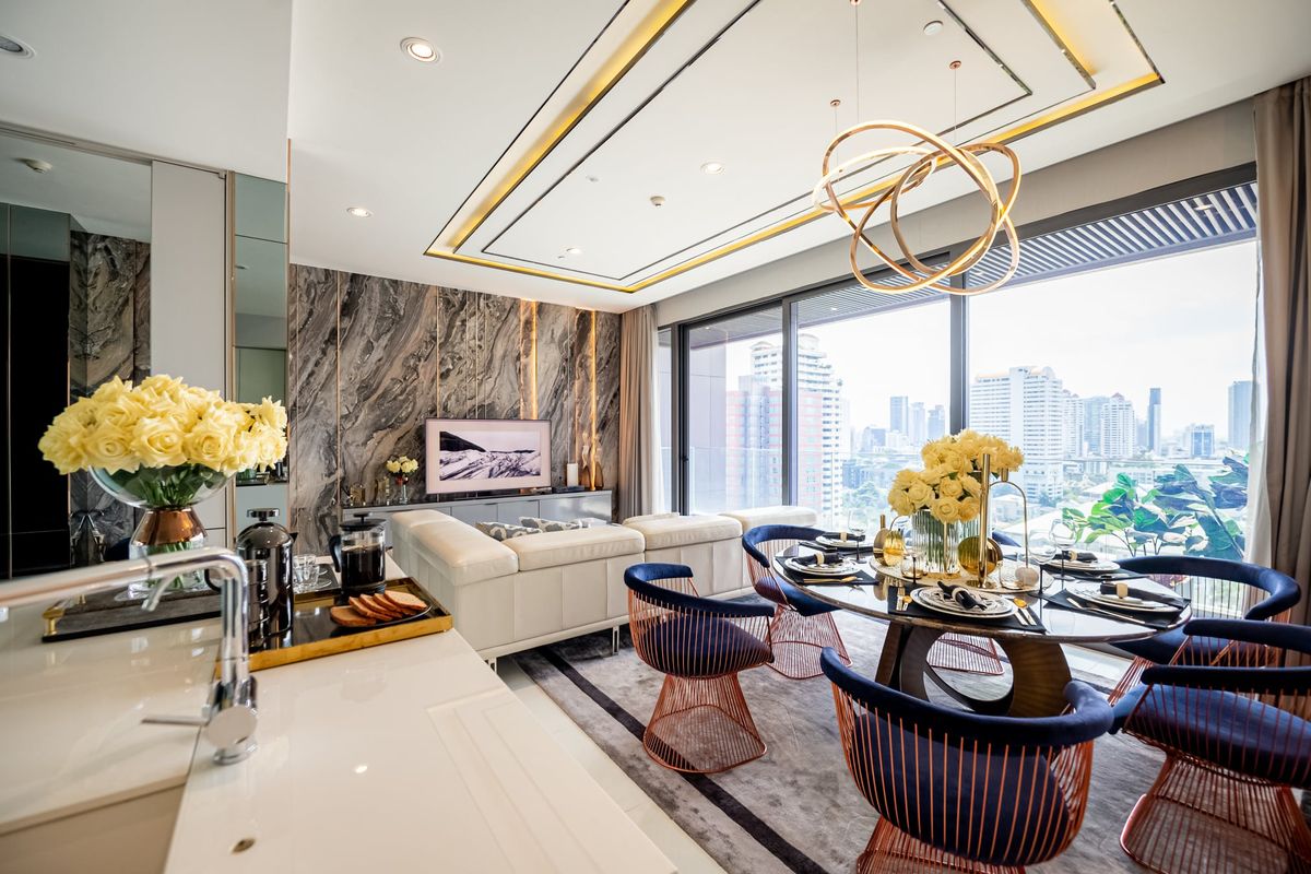 ให้เช่าคอนโดสุขุมวิท อโศก ทองหล่อ : LTH12549 - Vittorio Sukhumvit 39 Condo FOR RENT Size 137 sqm. 2 beds 3 baths Near BTS Phrom Phong Station ONLY 160K/Month