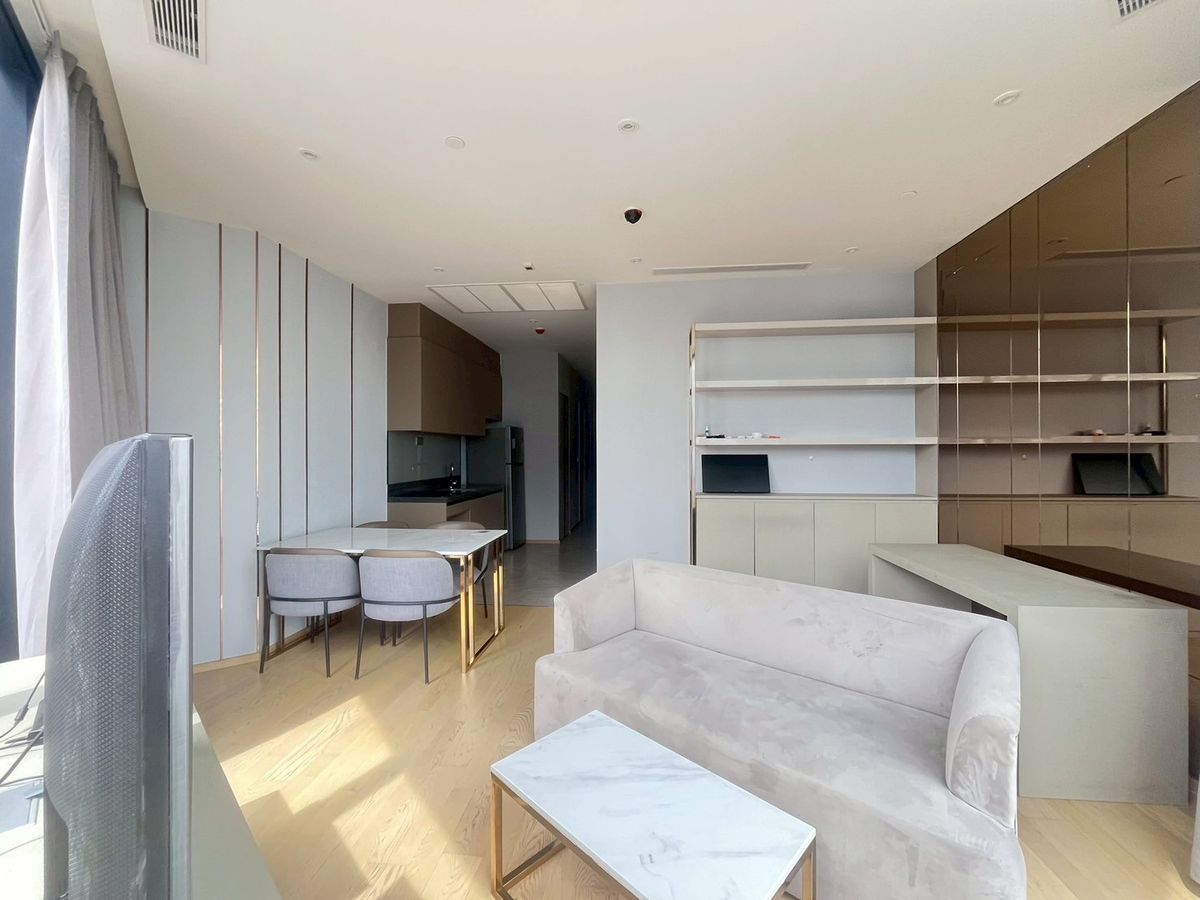 ให้เช่าคอนโดพระราม 9 เพชรบุรีตัดใหม่ RCA : 📍For Rent Ashton Asoke Rama 9 (Near MRT PhraRam 9)✨