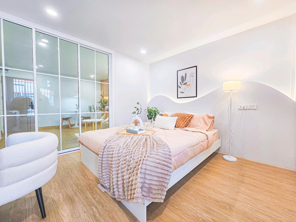 For SaleCondoRatchadapisek, Huaikwang, Suttisan : Condo raises animals, ready to be near MRT Lat Phrao | Light installments 3, xxx B./D | 1 Bedroom 32 sq.m.