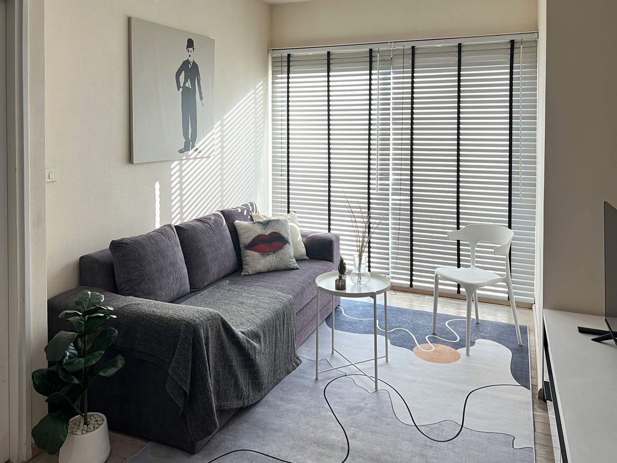 ให้เช่าคอนโดสุขุมวิท อโศก ทองหล่อ : Condo for Rent - Noble Remix ทองหล่อ สุขุมวิท 36  ทำเลดี ติดรถไฟฟ้า BTS ทองหล่อทางเชื่อม Skywalk เข้าคอนโดเลย 