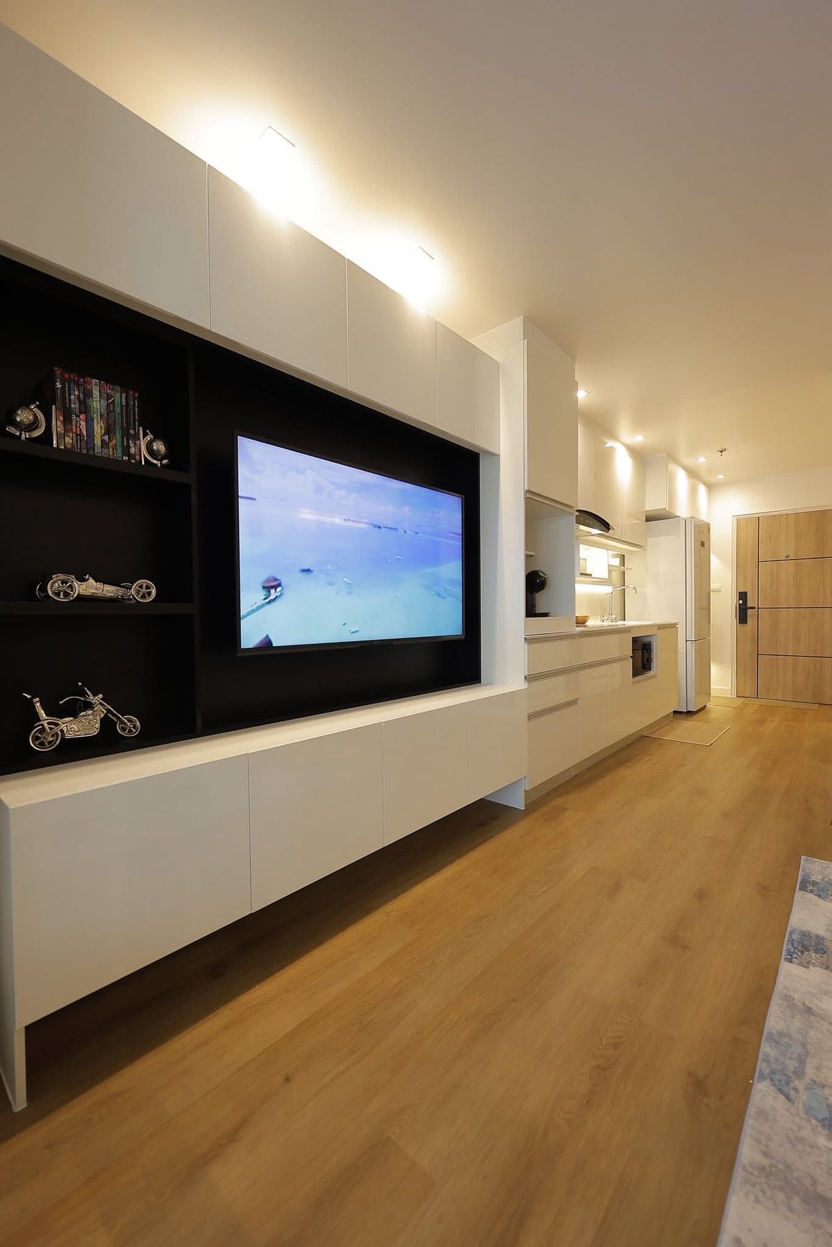 For RentCondoNana, North Nana,Sukhumvit13, Soi Nana : 💥 💥 DEAl For rent and sale ! at Sukhumvit suite 