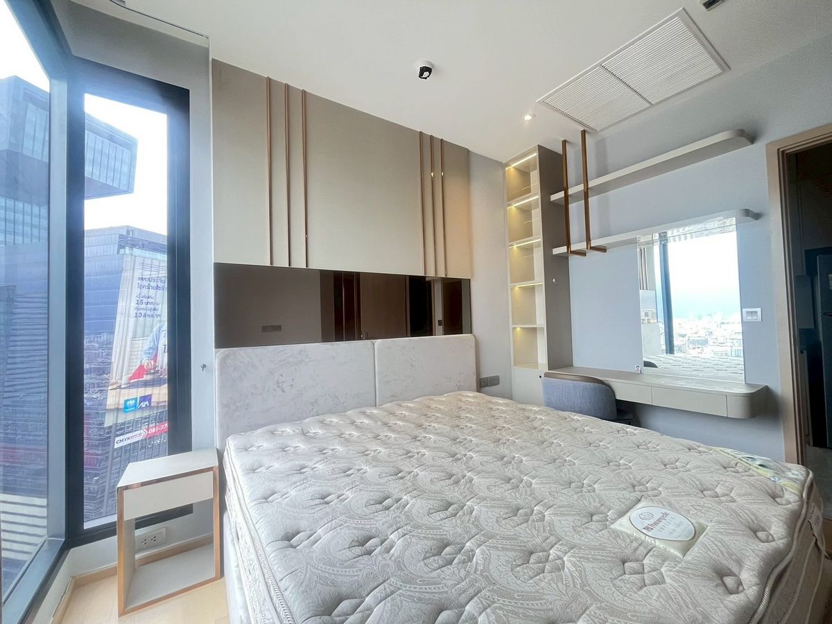 ให้เช่าคอนโดพระราม 9 เพชรบุรีตัดใหม่ RCA : 📍For Rent Ashton Asoke Rama 9 (Near MRT PhraRam 9)✨