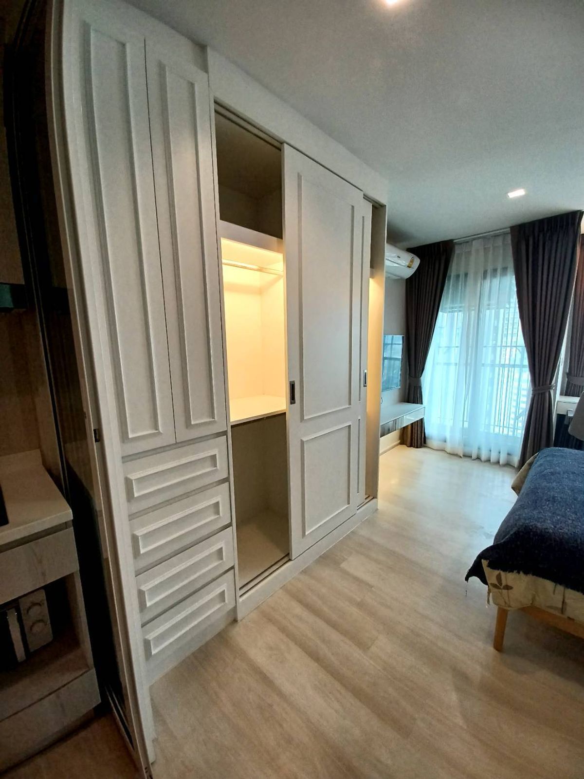 For RentCondoWitthayu, Chidlom, Langsuan, Ploenchit : For rent ✨ Life One Wireless ✨ Fully furnished and equipped with electrical appliances, near BTS Phloen Chit