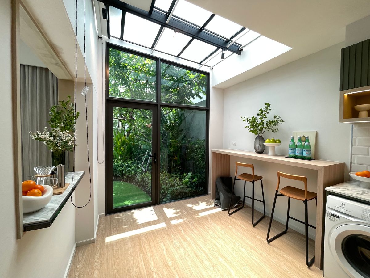 ขายทาวน์โฮมบางนา แบริ่ง ลาซาล :  Pleno Sukhumvit-Bangna 3 📍 ทาวน์โฮม ใกล้ เมกะบางนา 3 ห้องนอน เริ่มเพียง 4.99 ลบ. ! บ้านหน้ากว้าง 5.5 เมตร ทำเลดี สนใจติดต่อ 062-3625623