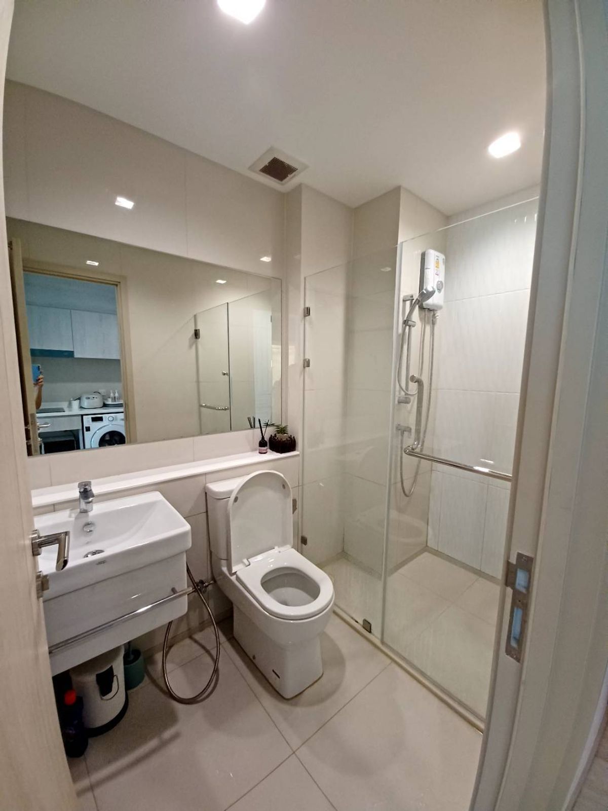 For RentCondoWitthayu, Chidlom, Langsuan, Ploenchit : For rent ✨ Life One Wireless ✨ Fully furnished and equipped with electrical appliances, near BTS Phloen Chit