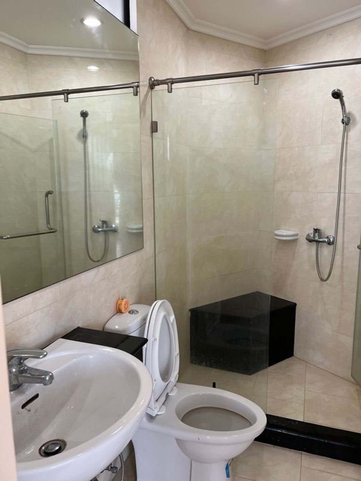 For SaleCondoRama3 (Riverside),Satupadit : 🌊 Spacious River View Condo at Supalai Casa Riva with Wide Balconies! Fully Furnished, Prime Location Near Charoenkrung–Rama 3 and Business District