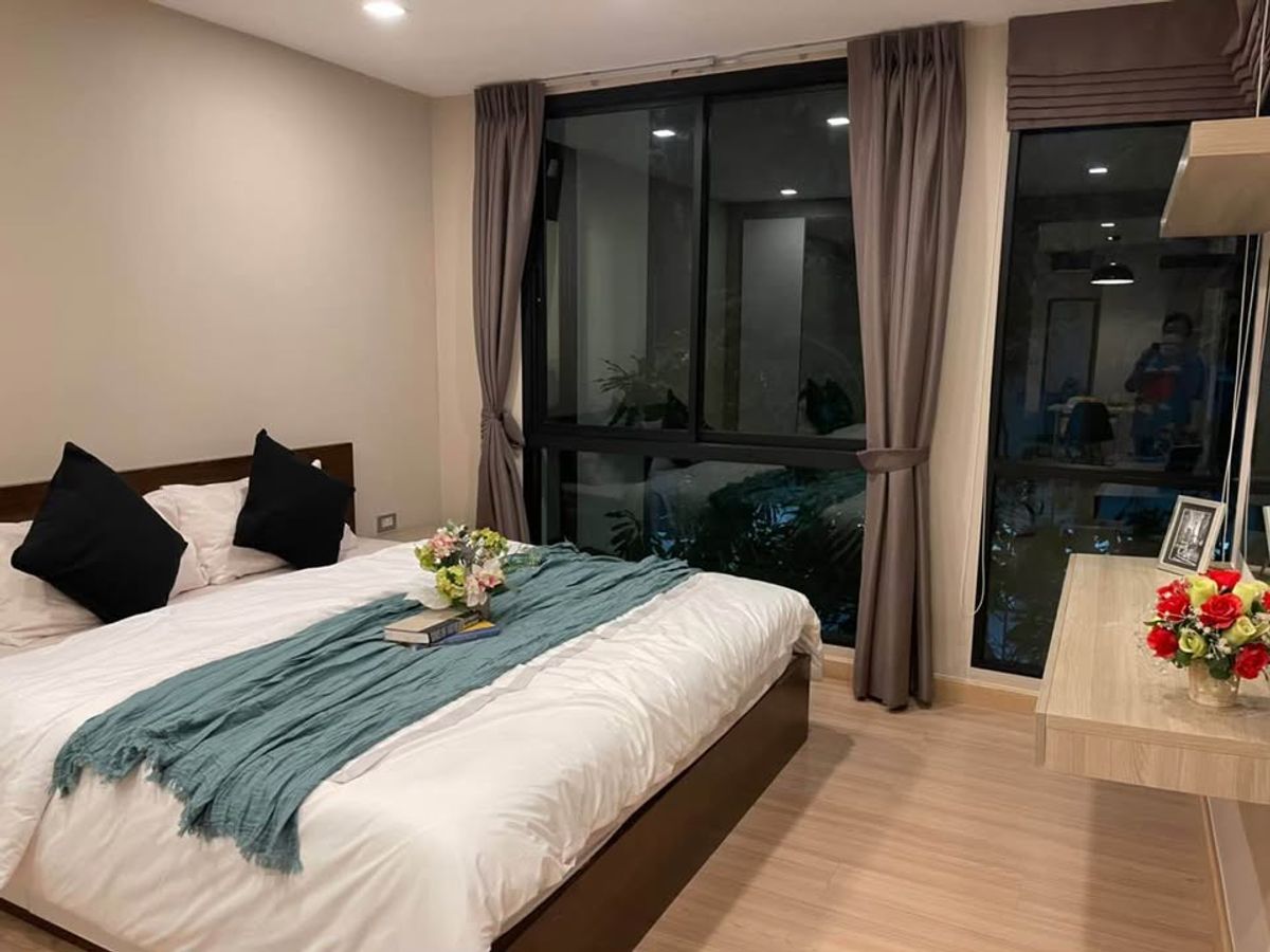 ให้เช่าคอนโดสุขุมวิท อโศก ทองหล่อ : 🏢 ให้เช่า The Ace เอกมัย | 20,000 บาท/เดือน ห้องใหญ่ 42 ตร.ม. | 1 ห้องนอน | ชั้น 2 | ใกล้ BTS เอกมัย ❌ ไม่อนุญาตให้เลี้ยงสัตว์ Line: @323gqmho | รหัส: T1750