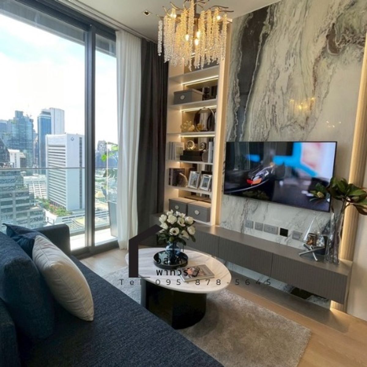 ขายคอนโดสีลม ศาลาแดง บางรัก : คอนโดใกล้ One Bangkok ติดถนนสีลม Ashton Silom luxury Condo แต่งครบ ยกห้อง ฟรีค่าใช้จ่ายวันโอน 